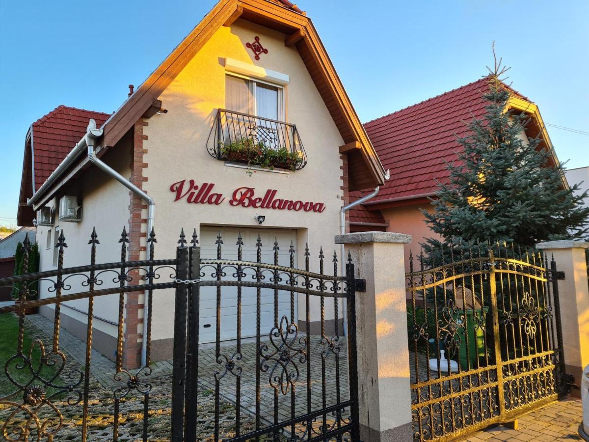 Villa Bellanova Hajduszoboszlo Bagian luar foto