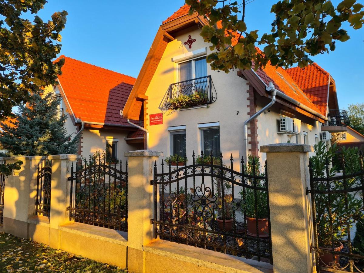 Villa Bellanova Hajduszoboszlo Bagian luar foto